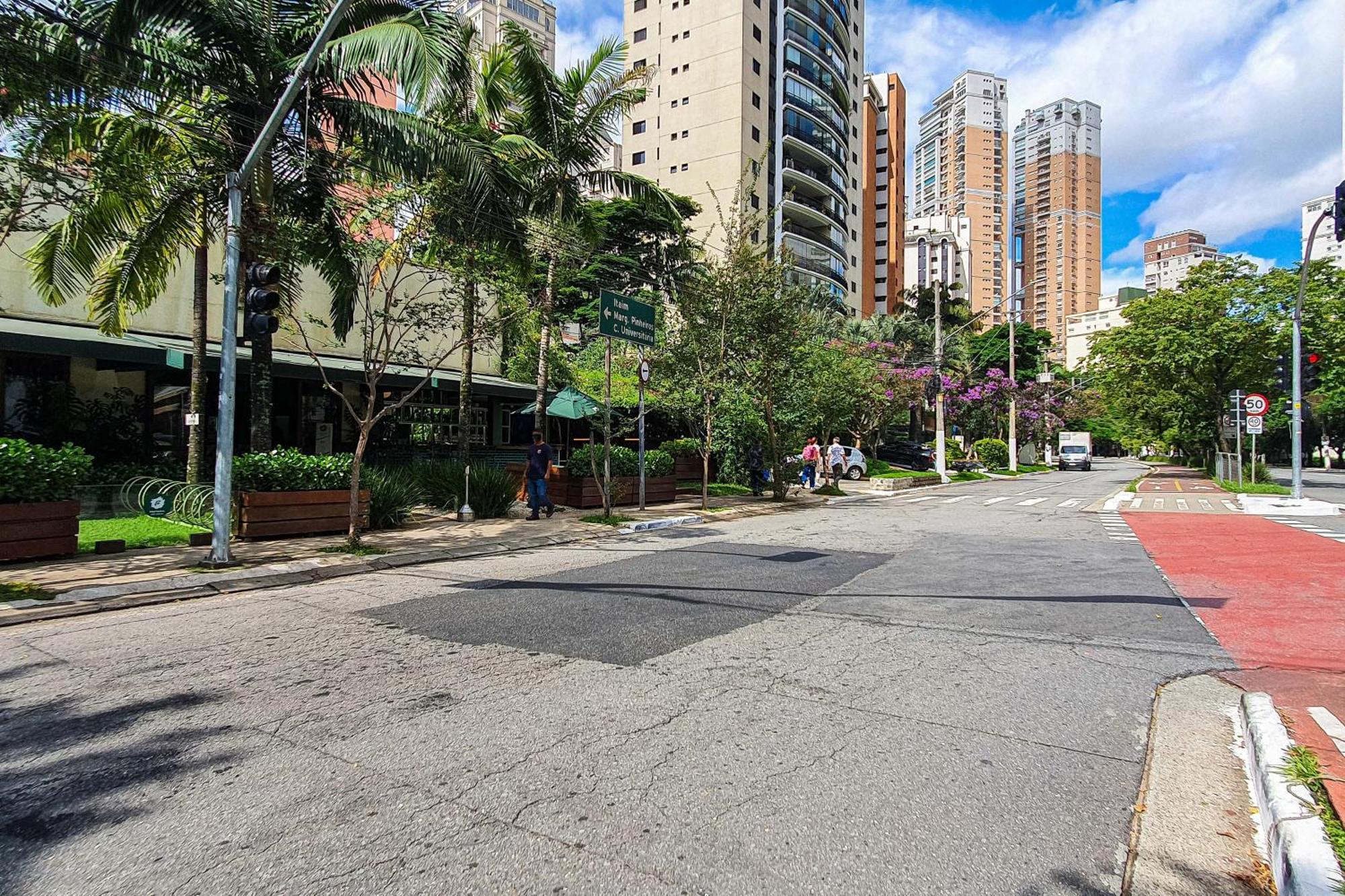 Predio Completo Ao Lado Da Faria Lima - Kasa Apartment Сао Паоло Екстериор снимка